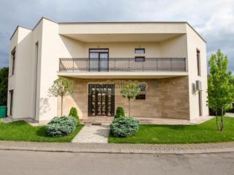 Chirie casa 5 camere Floresti suprafata teren: 650 mp