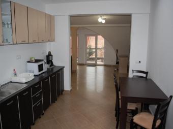 Chirie apartament 3 camere Centru suprafata: 120 mp suprafata teren: 0.00 mp