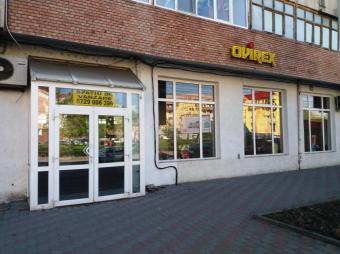 Vanzare spatiu comercial Centru suprafata: 225 mp