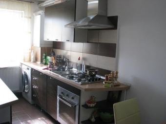 Vanzare apartament 3 camere Buna Ziua suprafata: 100 mp suprafata teren: 0.00 mp