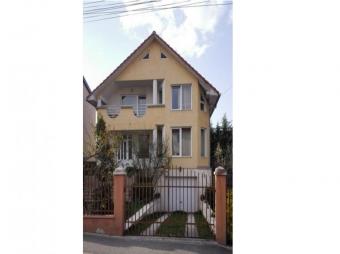 Chirie casa 7 camere Zorilor suprafata teren: 330 mp suprafata construita: 230 mp