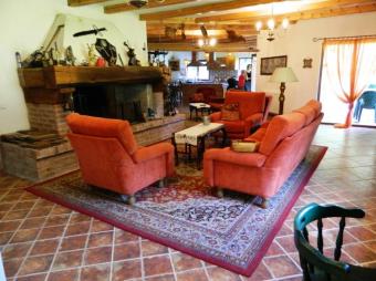 Vanzare casa 4 camere suprafata teren: 2000 mp suprafata construita: 320 mp