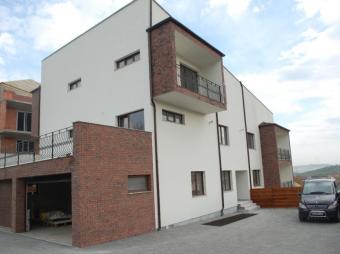 Vanzare apartament 4 camere Gheorgheni suprafata: 124 mp suprafata teren: 0.00 mp