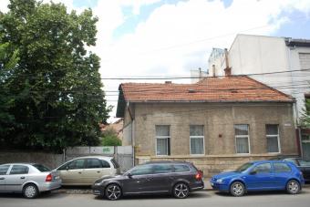 Vanzare teren Centru suprafata teren: 770 mp