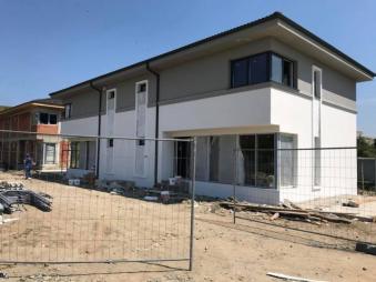 Vanzare casa 4 camere Sanicoara suprafata teren: 100 mp suprafata construita: 120 mp