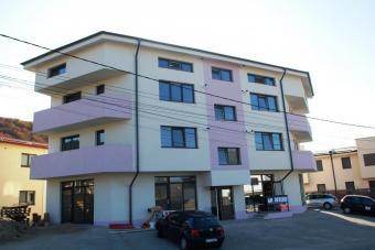Vanzare apartament 3 camere Floresti suprafata: 71 mp suprafata balcon: 7 mp suprafata teren: 0.00 mp