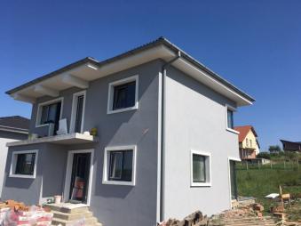 Vanzare casa 4 camere Dezmir suprafata teren: 500 mp suprafata construita: 110 mp
