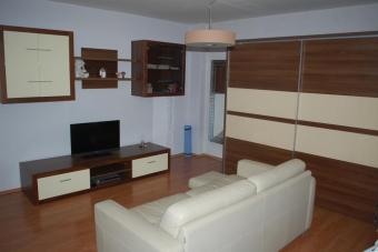 Vanzare apartament 1 camera Centru suprafata: 83 mp suprafata teren: 0.00 mp