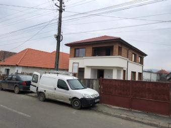 Vanzare casa 4 camere Floresti suprafata teren: 431 mp suprafata construita: 125 mp
