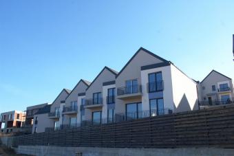 Vanzare casa 4 camere Europa suprafata teren: 50 mp suprafata construita: 144 mp