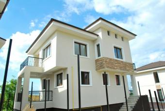 Vanzare casa 5 camere Feleacu suprafata teren: 250 mp suprafata construita: 155 mp