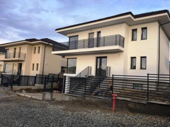 Vanzare casa 4 camere Dezmir suprafata teren: 440 mp suprafata construita: 190 mp