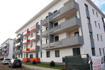 Vanzare apartament 2 camere Floresti suprafata: 60-66 mp suprafata teren: 0.00 mp