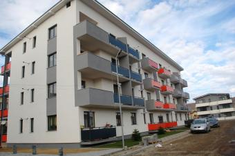 Vanzare apartament 2 camere Floresti suprafata: 43 mp suprafata balcon: 4 mp suprafata teren: 0.00 mp