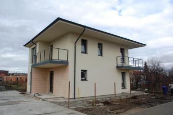 Vanzare casa 5 camere Sanicoara suprafata teren: 300 mp suprafata construita: 120 mp