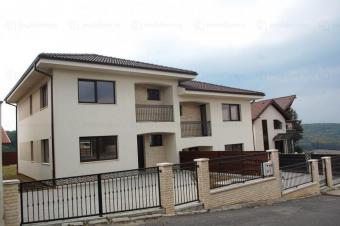 Vanzare casa 5 camere Europa suprafata teren: 305 mp suprafata construita: 120 mp