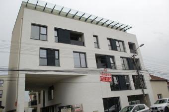 Vanzare apartament 2 camere Centru suprafata: 42 mp suprafata balcon: 2 mp suprafata teren: 0.00 mp