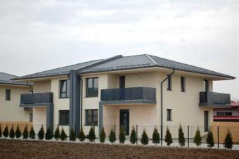 Vanzare casa 5 camere Sanicoara suprafata teren: 250 mp suprafata construita: 120 mp