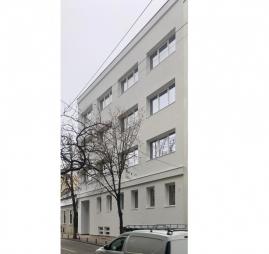 Vanzare spatiu comercial Centru suprafata: 1350 mp