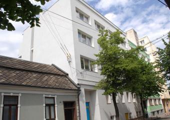 Vanzare  spatiu comercial  . suprafata: 887 mp