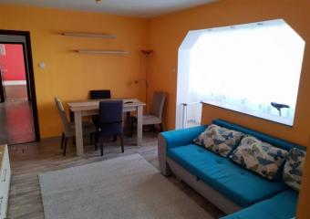 Vanzare apartament 3 camere Gheorgheni suprafata: 68 mp suprafata teren: 0.00 mp