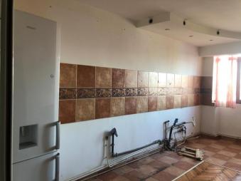 Chirie apartament 4 camere Zorilor suprafata: 110 mp suprafata teren: 0.00 mp