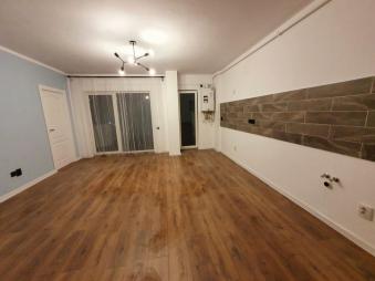 Vanzare apartament 3 camere Floresti suprafata: 56 mp suprafata balcon: 11 mp suprafata teren: 0.00 mp